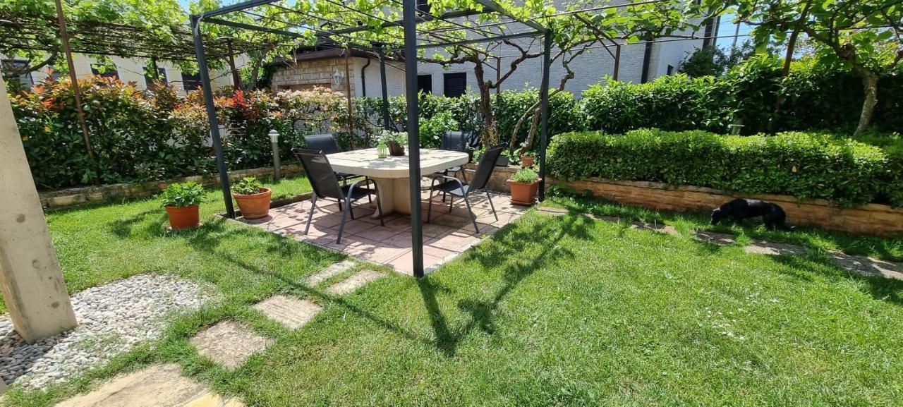 Ferienwohnung App Maria 1 Zambratija  Exterior foto